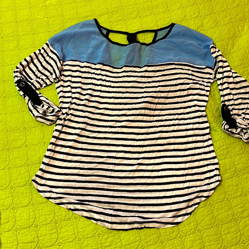 Super cute striped blouse